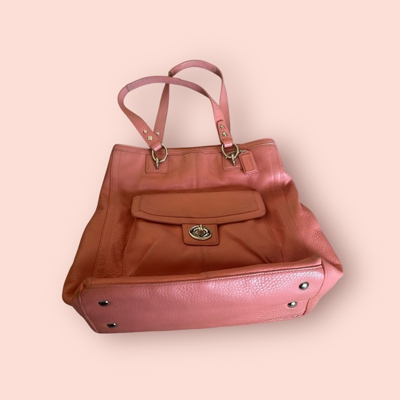 Coach bubble pink pebbled Leather Tote Bag - Picture 3 of 12